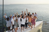 seminaire-entreprise-ile-de-re-charente-maritime-cote-atlantique-sud-ouest-team-building-catamaran