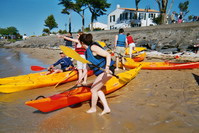 seminaire-entreprise-ile-de-re-charente-maritime-cote-atlantique-sud-ouest-team-building-kayak